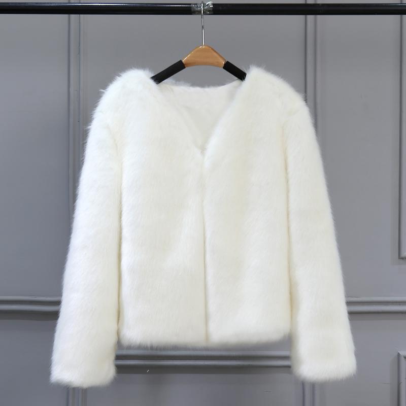 white_fur_coat_womens